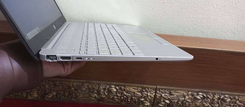 HP Laptop Core i3 10th Generation(256GB NVME+1TB HDD) 2