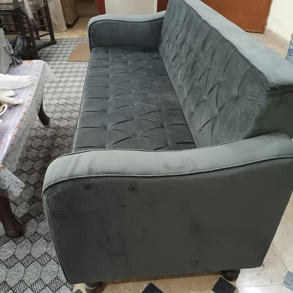 Brand new Sofa bed in premium condition 3