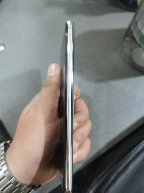 Samsung S10+ urgent sale 6