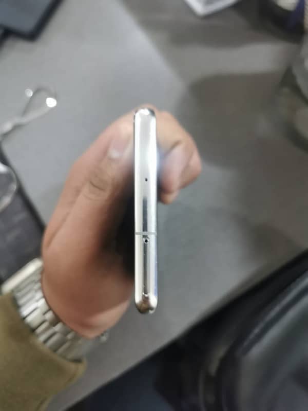 Samsung S10+ urgent sale 7