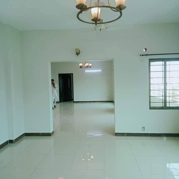 Apartment Available For Rent In Askari 11 Sec-B Lahore 4