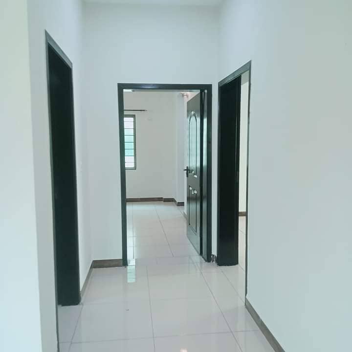 Apartment Available For Rent In Askari 11 Sec-B Lahore 8