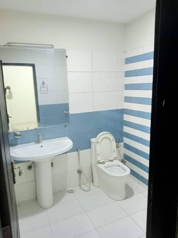 Apartment Available For Rent In Askari 11 Sec-B Lahore 16