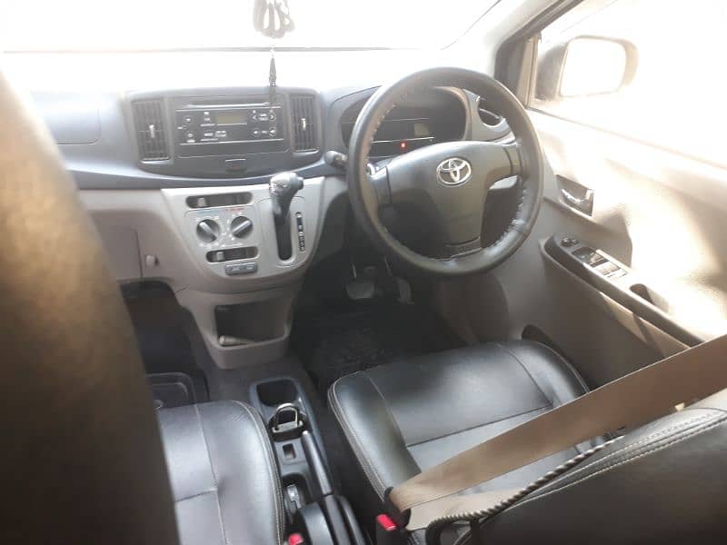 Toyota Pixis Epoch 2014 12