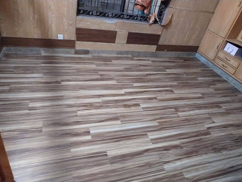 Wooden Flooring/Vinyl Flooring (Chinese/German/Turkish) 7