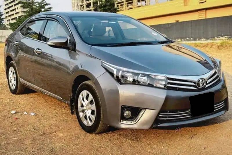 Toyota Corolla GLI 2015 Family Used Lahore Number 0