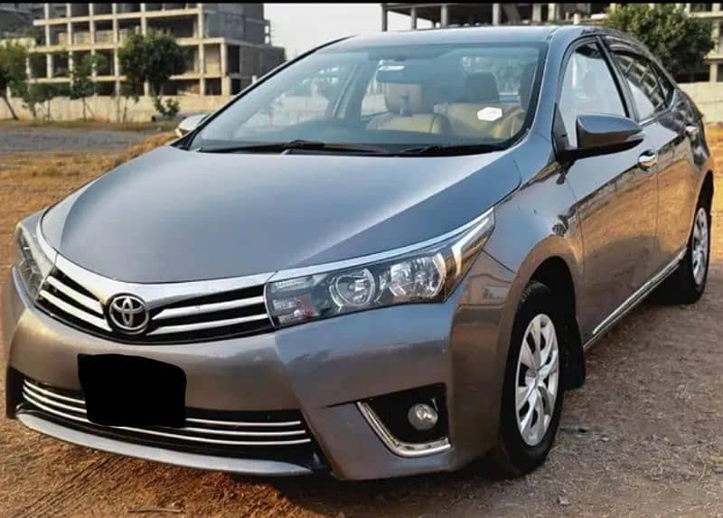 Toyota Corolla GLI 2015 Family Used Lahore Number 1