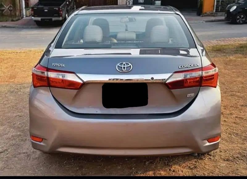 Toyota Corolla GLI 2015 Family Used Lahore Number 7