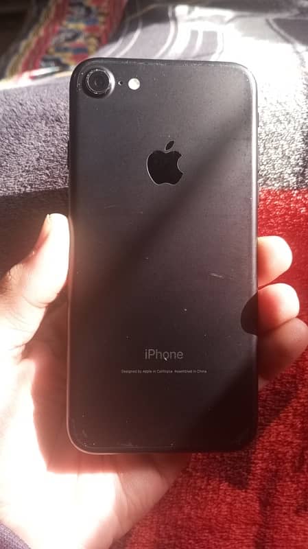 Iphone 7 pta approved 32gb with box 0