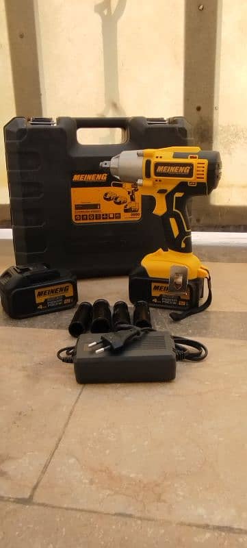 impact Wrench Brushless 21v With Tools and Box 0