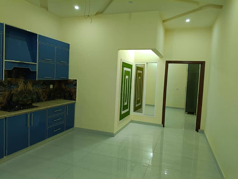 House for sale at liaqat town 5