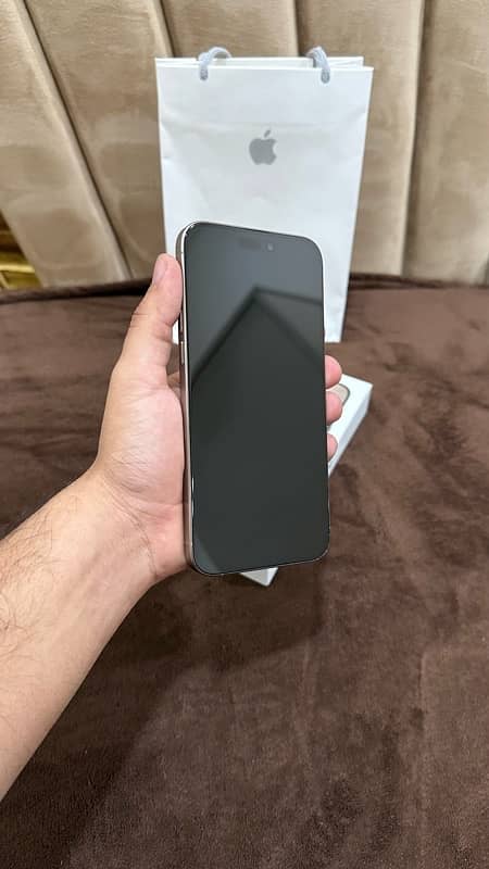 IPhone 15 Pro Max 256GB 97% BH WATERPACK PTA APPROVED 5