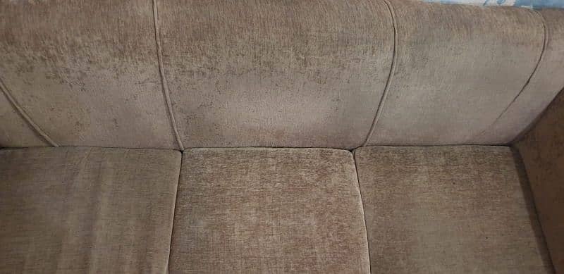 5 seater sofa set all condition okay 4