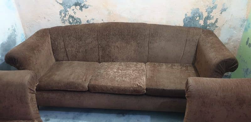 5 seater sofa set all condition okay 6