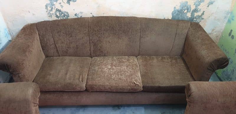 5 seater sofa set all condition okay 7