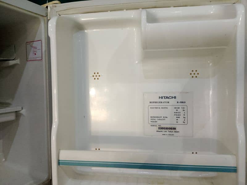 Hitachi company bedroom size refrigerator 1