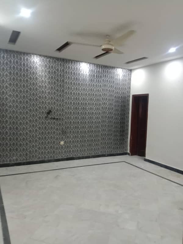 1 Kanal Double Story House For Rent (Office Use) 24