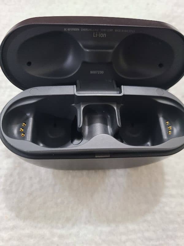 sony wf-sp800n brand new bose jbl beats airpods 9