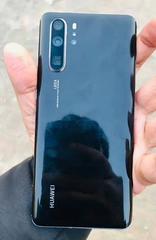 P30 Pro 256GB Official PTA approved Edge camera phone 3