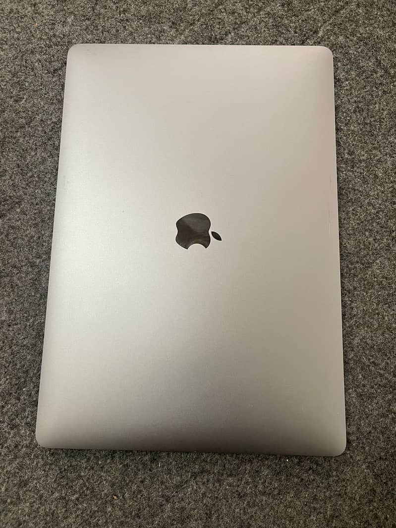 Macbook pro 2020 | Core i5 processor 10