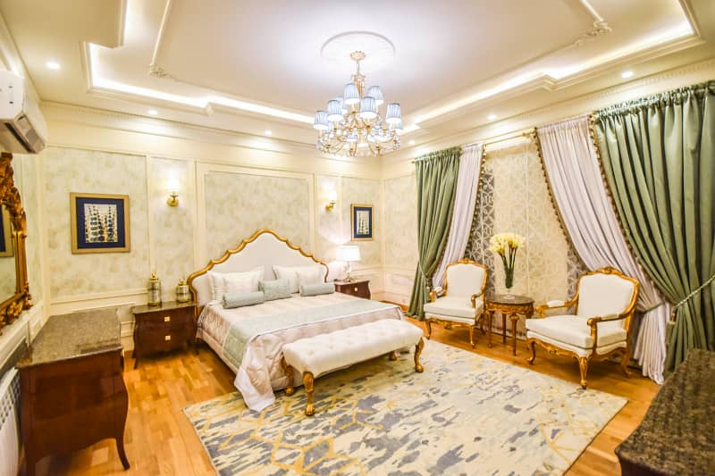 01 KANAL ROYAL PALACE WITH BASEMENT FOR SALE IN DHA PHASE 7 NEAR RAYA GOLF CLUB 32