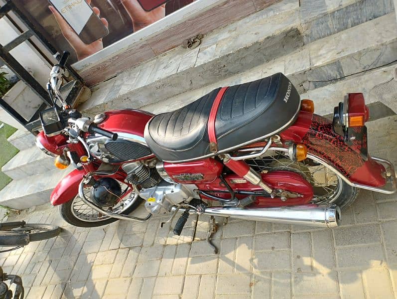 Honda road master cd200 army auction 2