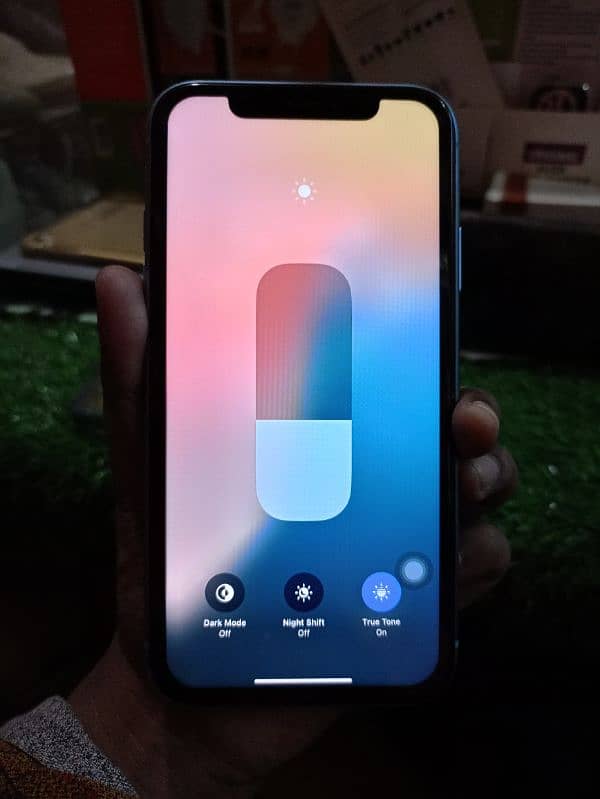 Exchange IPhone XR 128Gb Factory Unlock 2