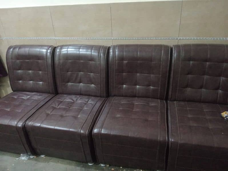 singel seat sofa set for sale 0