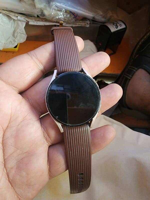 samsung watch 4 with original cable 0