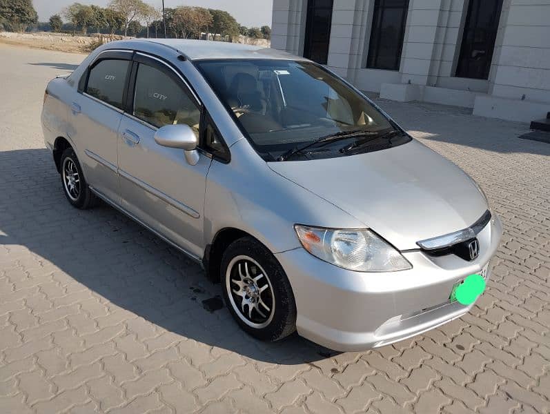 Honda City IDSI 2005 5