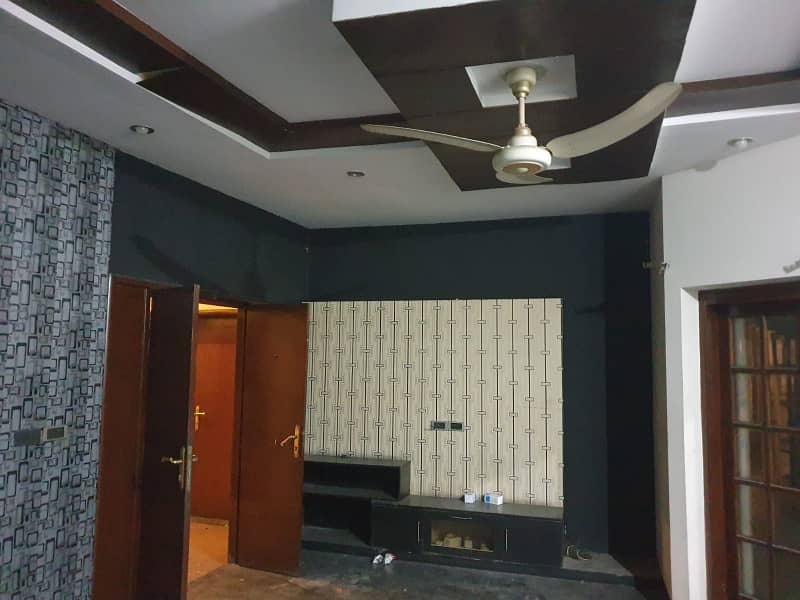 1 Kanal Beautiful Modern House Available for Rent in P Block Phase 1 DHA Lahore 8