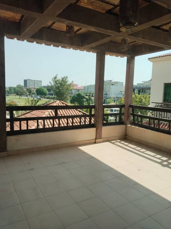 1 Kanal Beautiful House Available For Rent In Lake City Sector M-1 11