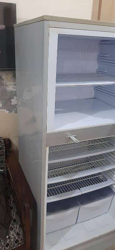 PEL 355 ltr 2 door Fridge 3