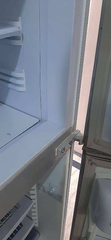 PEL 355 ltr 2 door Fridge 11