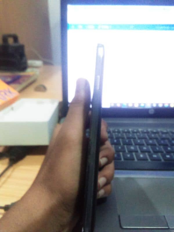 selling my Samsung Galaxy note 3 in cheap price 1