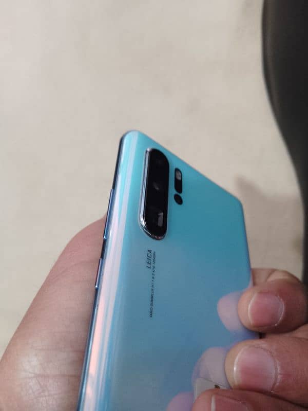 Huawei P30 Pro 8/256 1