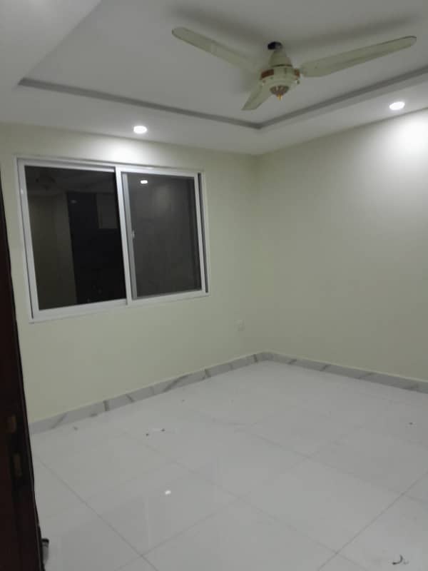 2 Bed Flat Available For Rent in E-11 Islamabad 2