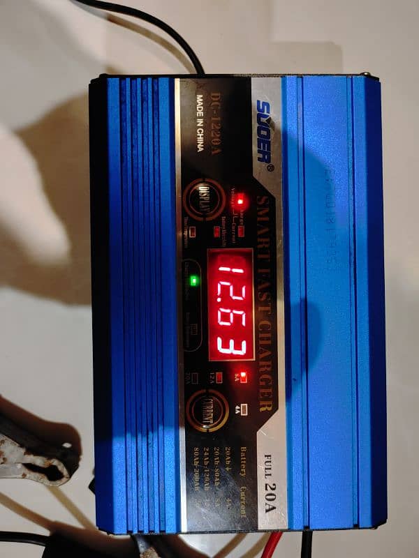 Suoer 12v 20A digital display battery charger 5