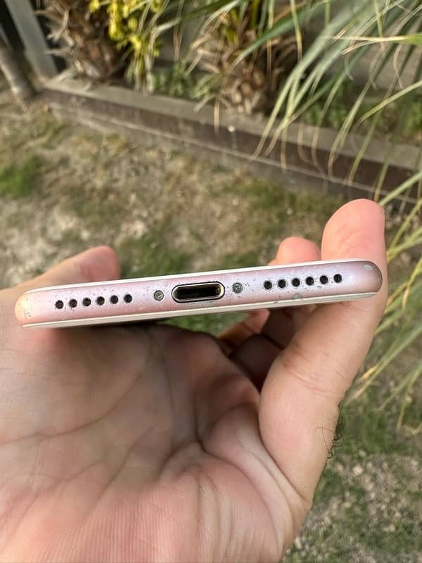 Iphone 7 32GB PTA Approved 6