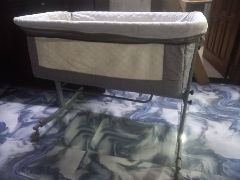 baby cot 3