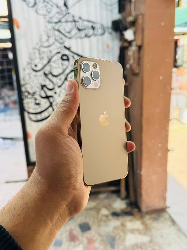 iphone 12 Pro Brand New 100 Health 0