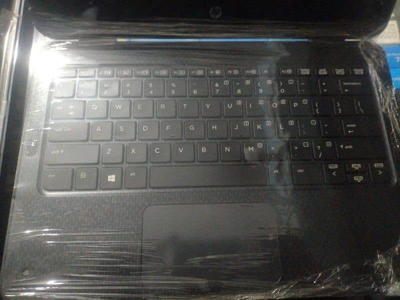 HP probook pentium 6 gen  8 GB Ram 128 M2 1