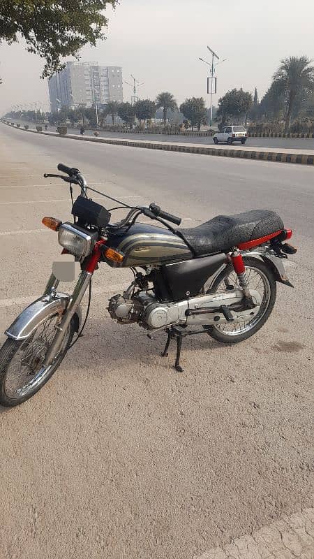 United 70cc Bike For Sale Best Condition 2