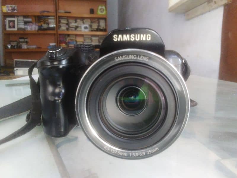 SAMSUNG WB 1100F CAMERA WITH BOX BEST FOR PHOTO SHOT AND MOVIE 16.2 mp 7