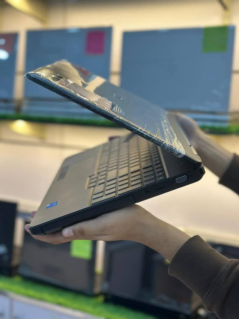 dell laptop | Dell Latitude 5400 core i5 8th generation 6