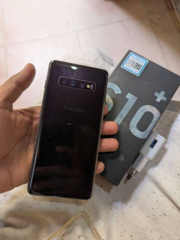 Samsung S10 Plus 7