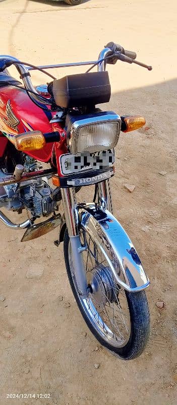 Honda 70cc 10 by 10 Condition 3