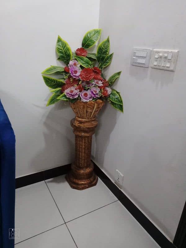 big ceramic flower vase ( guldan ) 1