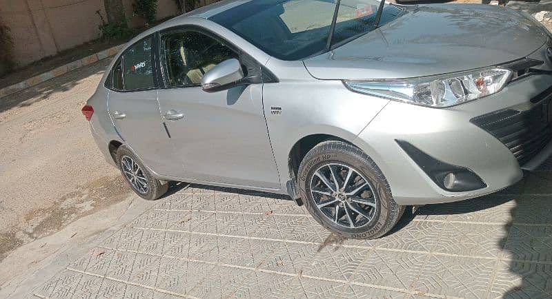 Toyota Yaris 2020 CVT Ativ 1.3 Original 0