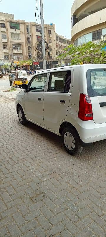 Suzuki Wagon R 2015 8